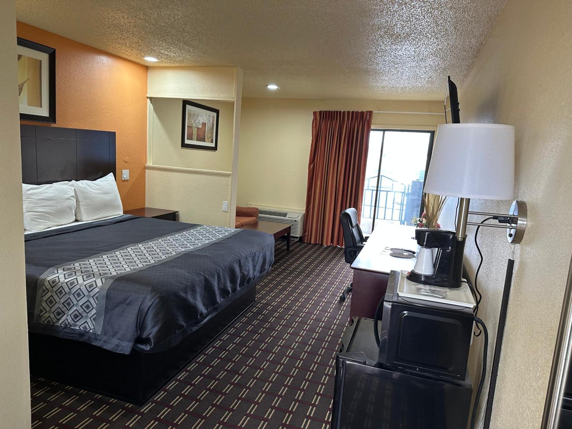 Executive Inn & Suites Prescott Екстериор снимка