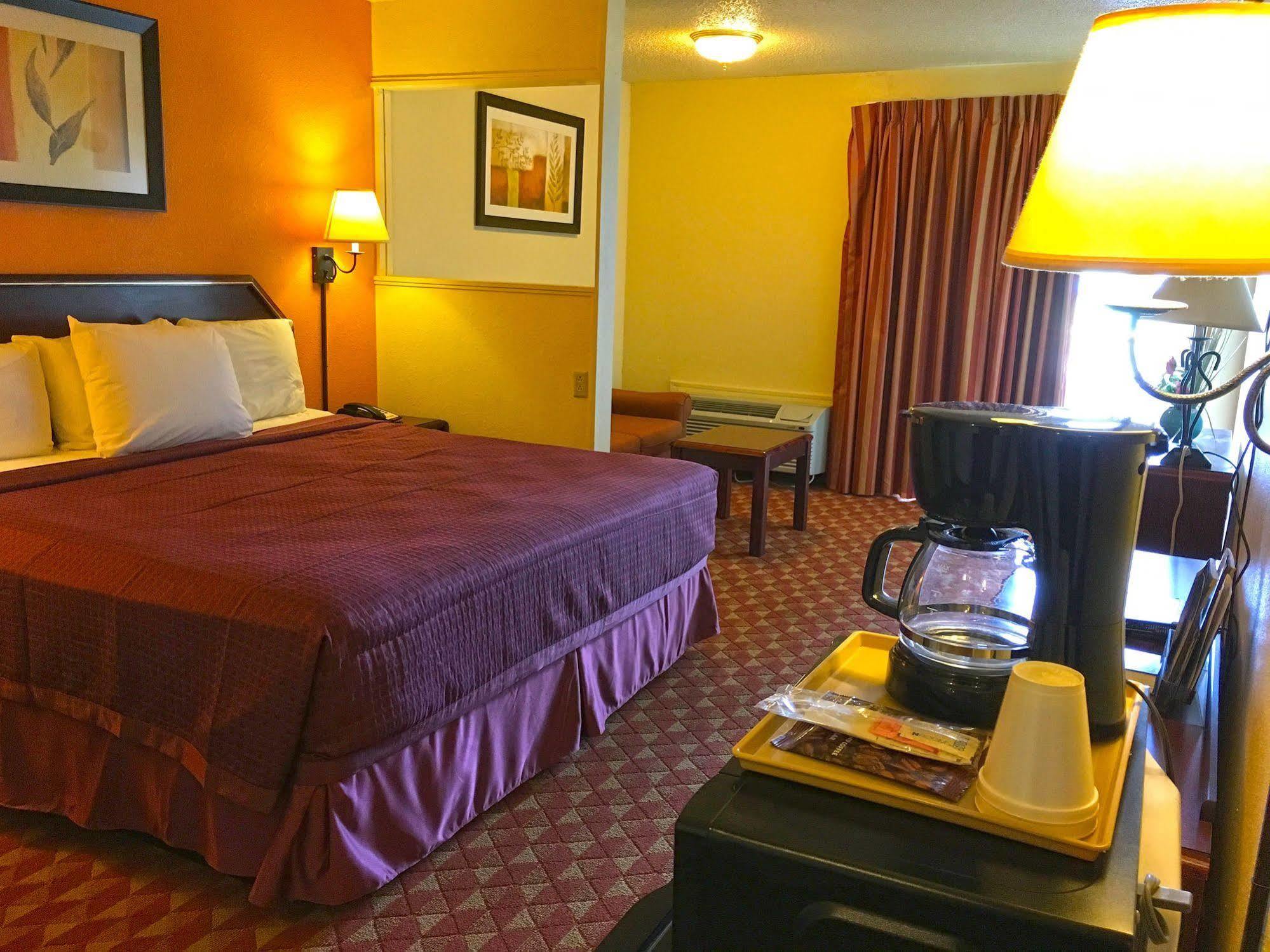 Executive Inn & Suites Prescott Екстериор снимка