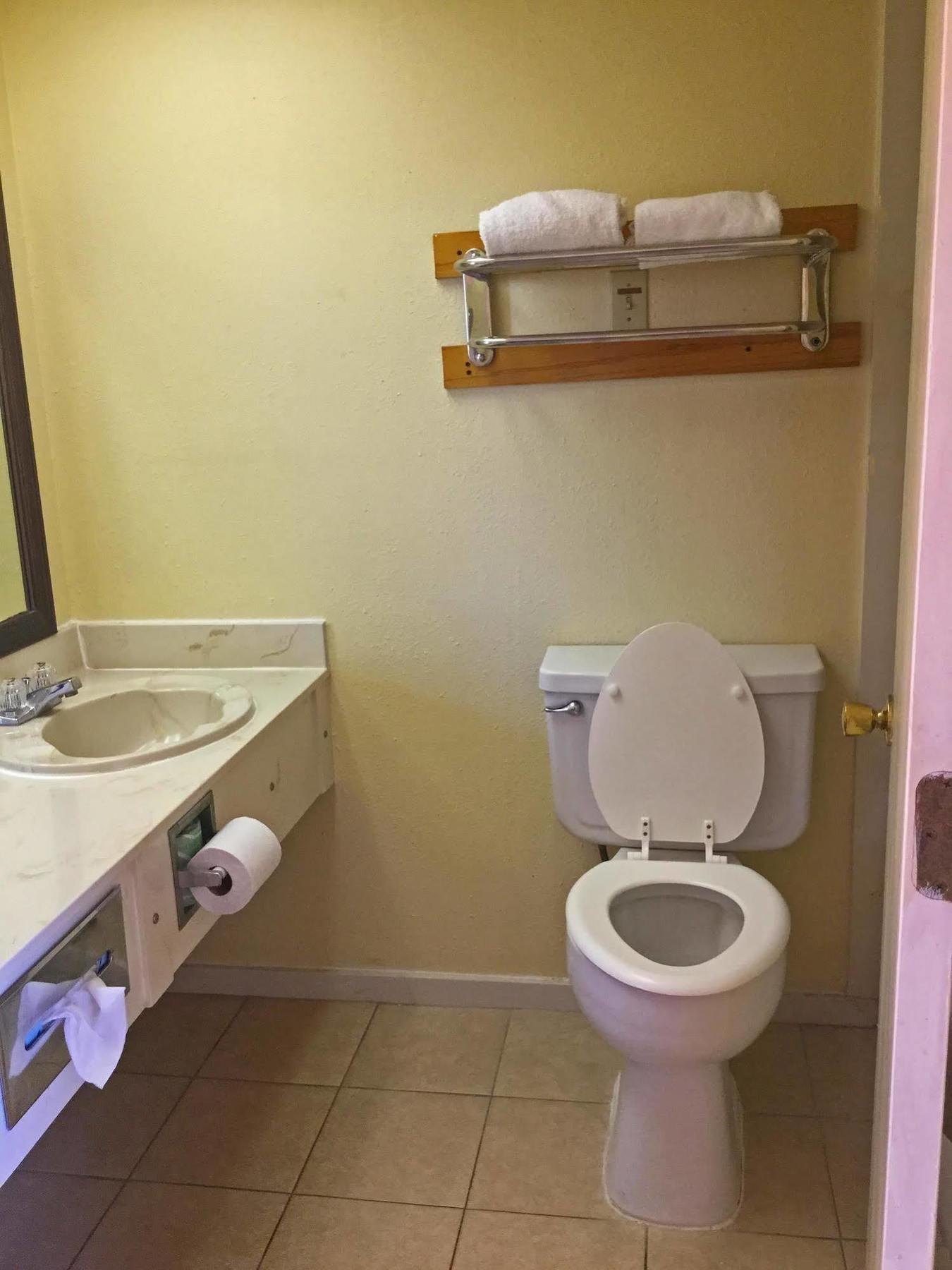 Executive Inn & Suites Prescott Екстериор снимка